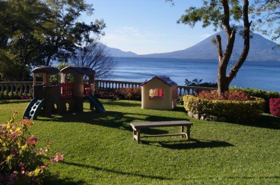 Sky View Atitlan Lake Suites - Free Breakfast Supplies Панахачель Экстерьер фото